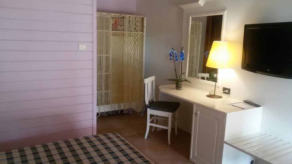 Motel 7 Laghi Castelletto Di Branduzzo Ngoại thất bức ảnh