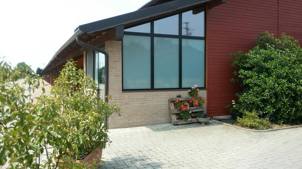 Motel 7 Laghi Castelletto Di Branduzzo Ngoại thất bức ảnh