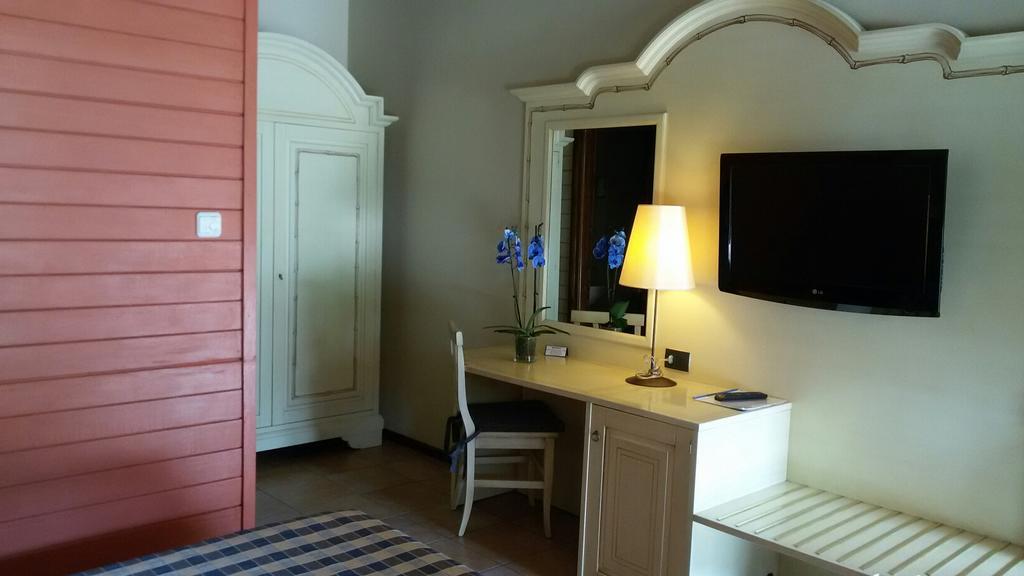 Motel 7 Laghi Castelletto Di Branduzzo Ngoại thất bức ảnh
