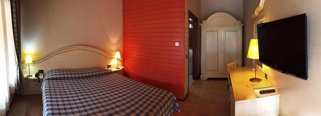 Motel 7 Laghi Castelletto Di Branduzzo Ngoại thất bức ảnh
